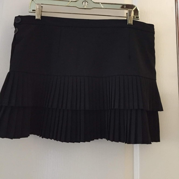 BCBGMaxAzria Dresses & Skirts - BCBGMaxAzria Mini-skirt with ruffles for Women